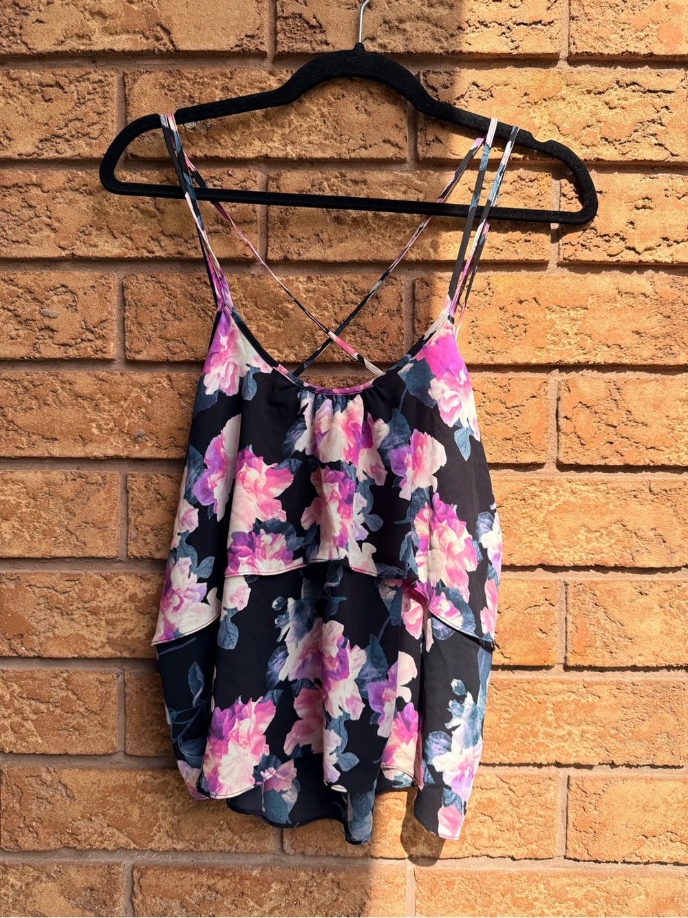10/$25 • Forever 21 Black Floral Tiered Swing Cami